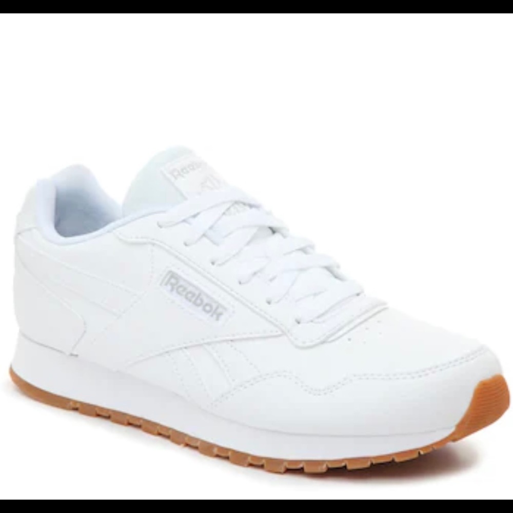 Rebok 7.5 womens white leather Harmon run sneaker.